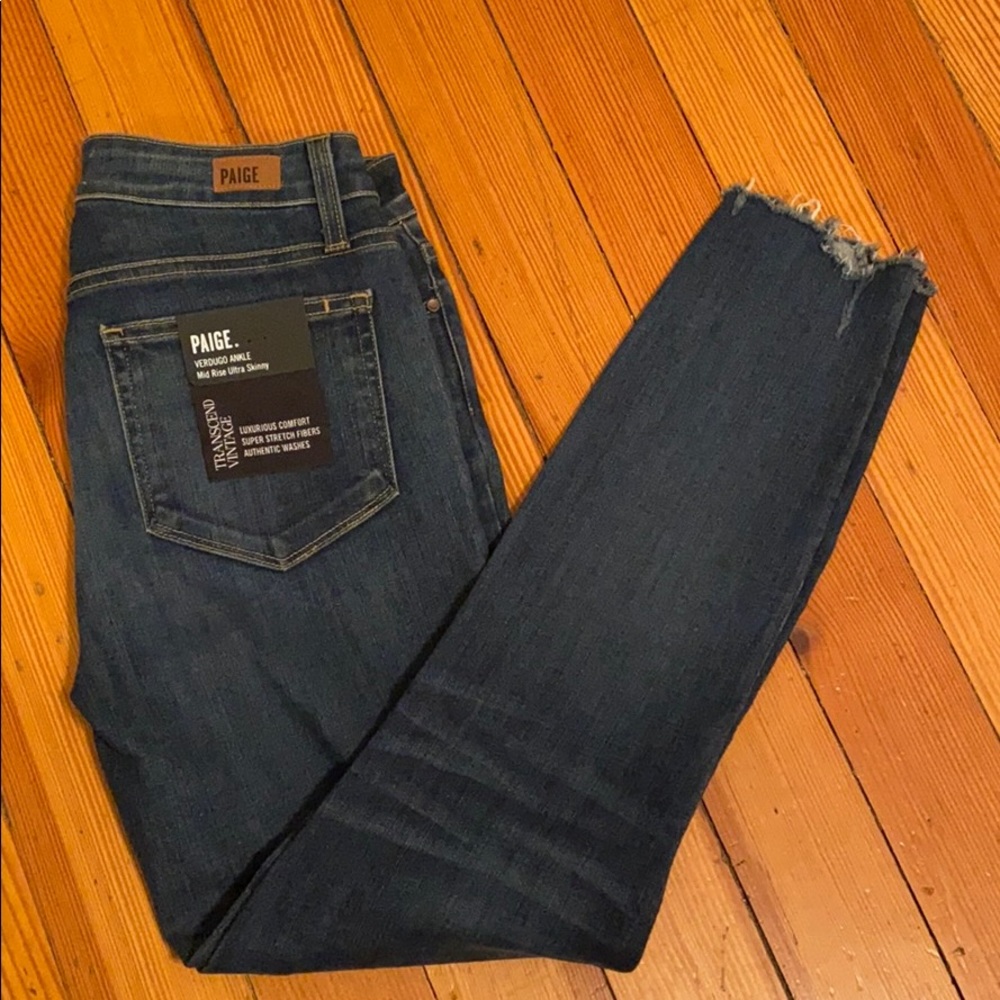 Paige Verdugo Mid Rise Distressed ankle Skinny